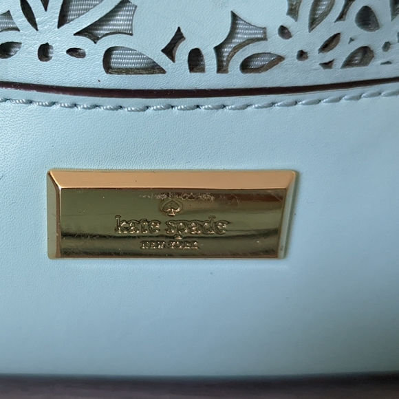 Kate Spade Leather Bradford Tote w/ Matching Wristlet - Picture 3 of 15